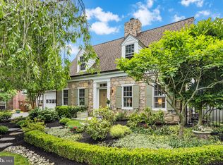 292 Hillcrest Rd, Wayne, PA 19087