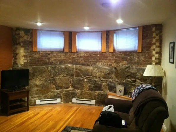 15 Keswick St APT B1, Boston, MA 02215