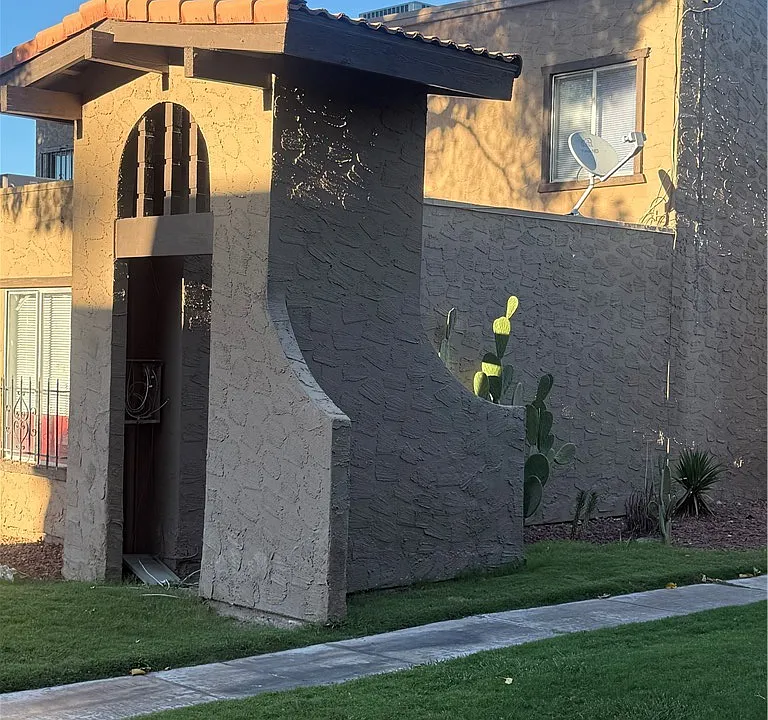 4607 Monterey Cir #3