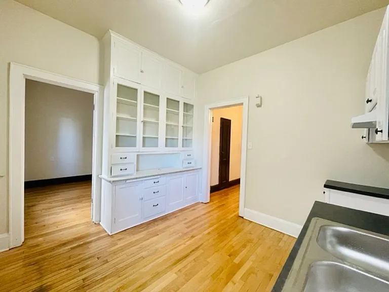 303 N Quincy St — Photo 7