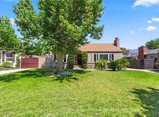 2205 Las Lunas St, Pasadena, CA 91107