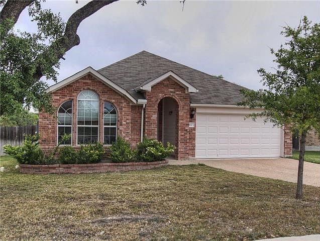 1st image of 300 Hoot Owl Ln