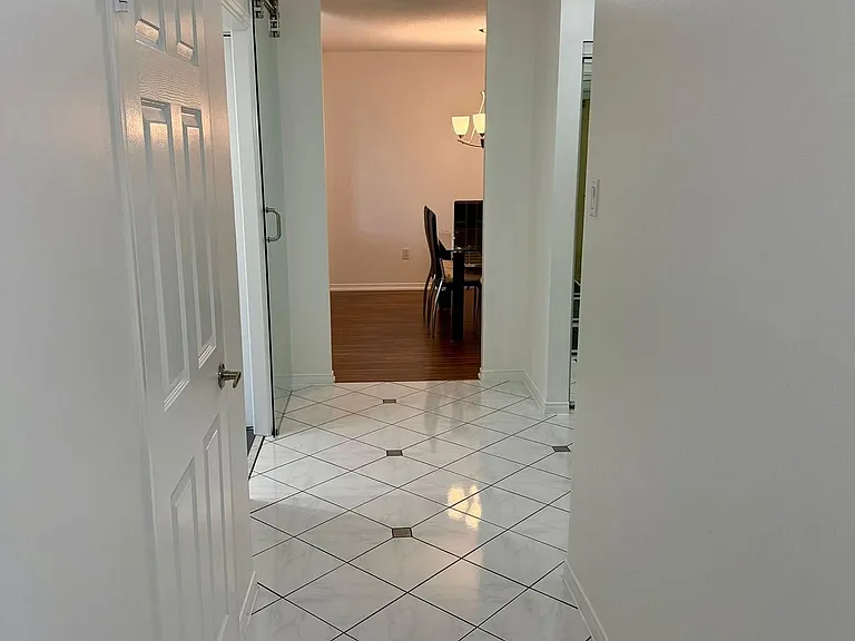 7825 Bayview Ave #309 — Photo 17