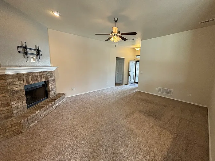 6700 Cattleman Dr — Photo 4