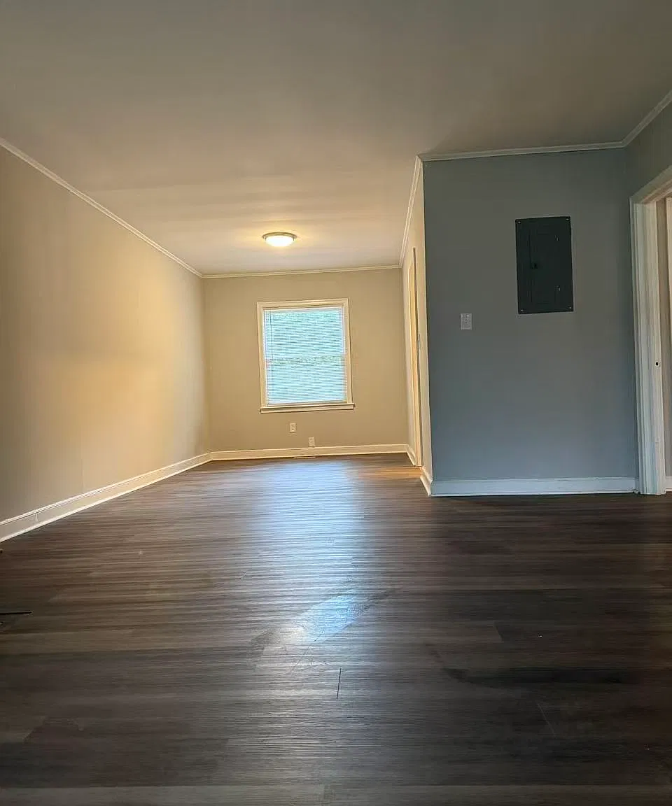 512 Cross St — Photo 2
