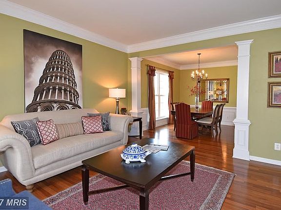5th image of 8959 Birch Bay Cir