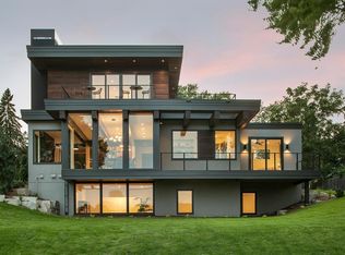 5104 Thotland Rd, Golden Valley, MN 55422