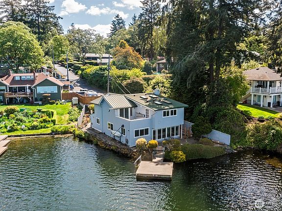 3rd image of 6727 Lake Avenue SW