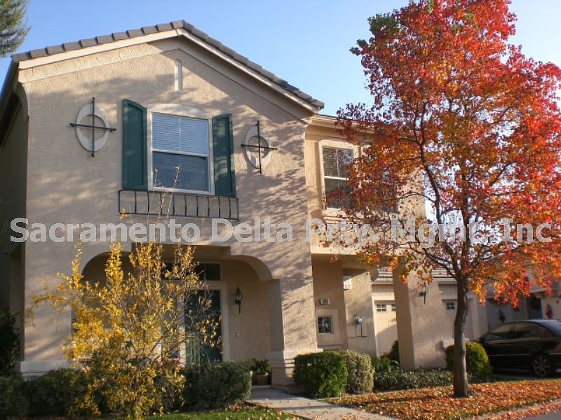 1st image of 648 Fundenhall Ct