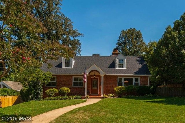 1st image of 612 Knollwood Dr