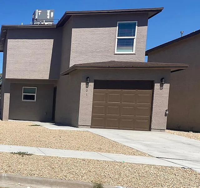 3 bed, 3.5 bath, 1297 sqft, $1,490 — Photo 1