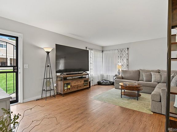 4th image of 8796 Chase Drive #5