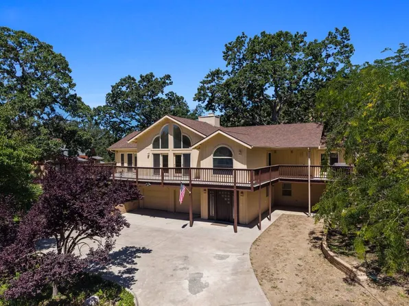 29861 Greenwater Dr, Tehachapi, CA 93561