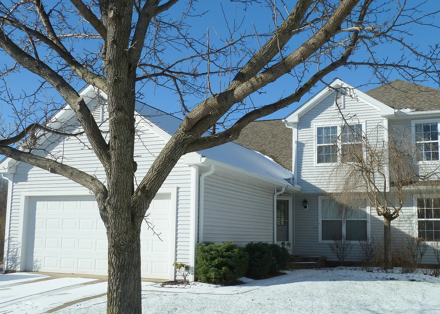 420 Blair Cir photo 1