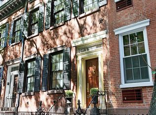 25 Vandam St, New York, NY 10013