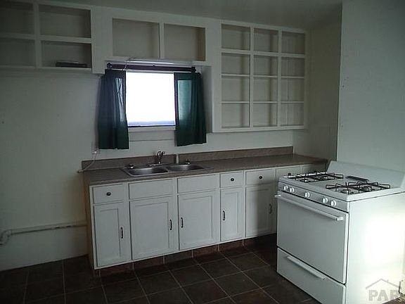 2nd image of 1540 E 11th St