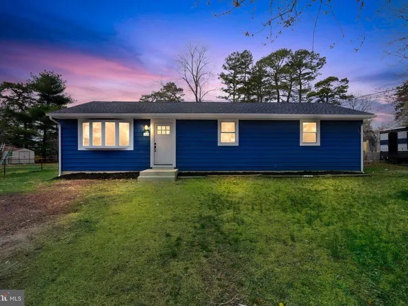 308 Shoshoni Trl, Browns Mills, NJ 08015