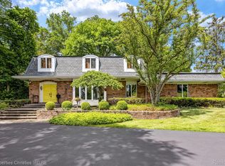 7244 Lahser Rd, Bloomfield Hills, MI 48301