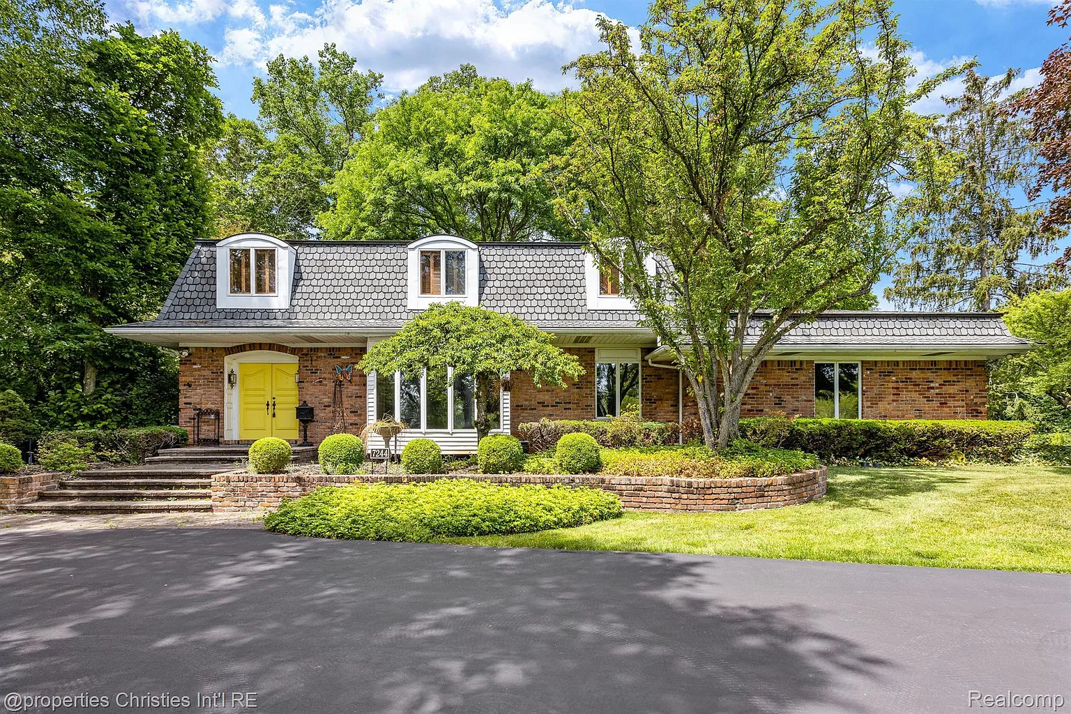 7244 Lahser Rd photo 1