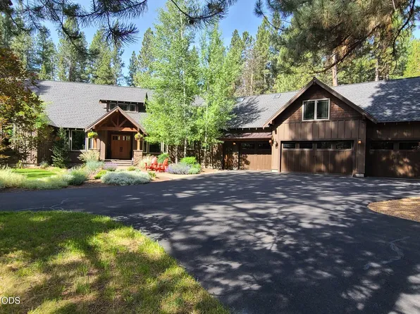 54937 Forest Ln, Bend, OR 97707