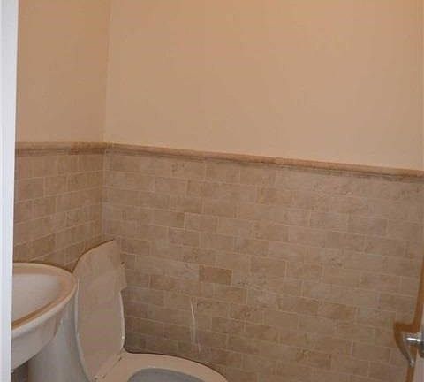 2763940_3