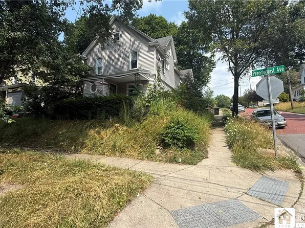 900 Prendergast Ave, Jamestown, NY 14701