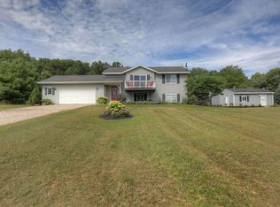 13955 Pine Lake Ave NE, Cedar Springs, MI 49319