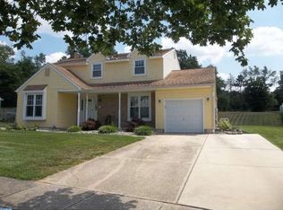 18 Freedom Rd, Sewell, NJ 08080