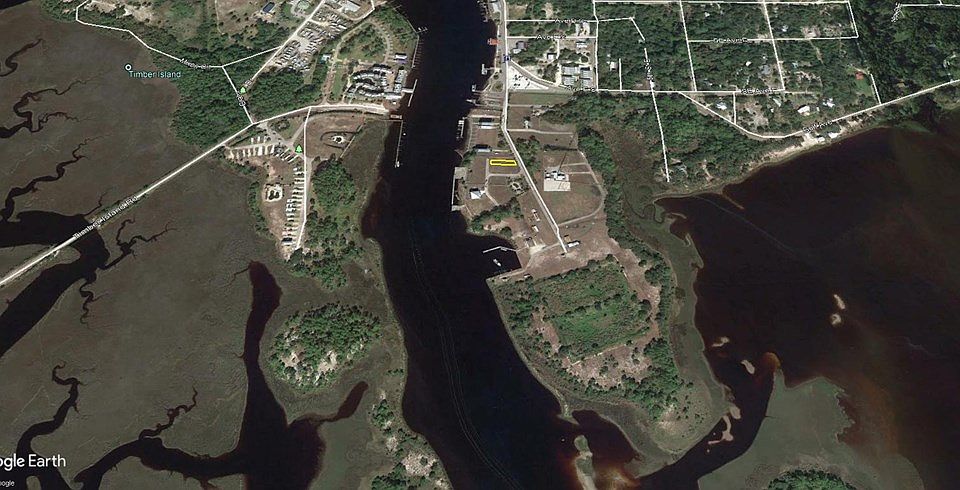 2nd image of 830 Mariners Ct