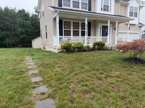 10013 Wamsley Ct, White Plains, MD 20695