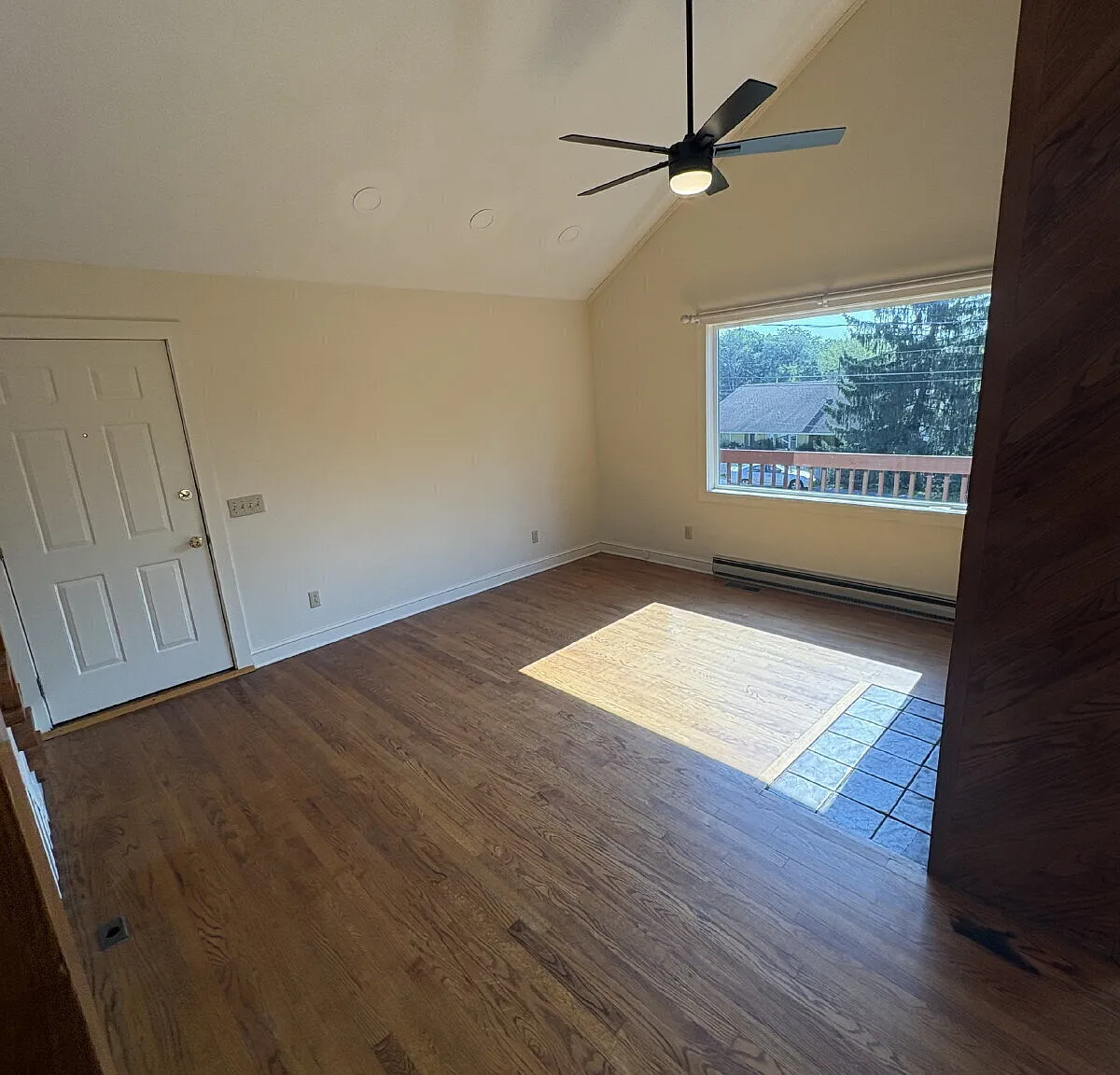 "Charming 3-Bedroom Haven with 2 Full Baths & 1900 Sq Ft of Space in Harrisonburg!" — Photo 3