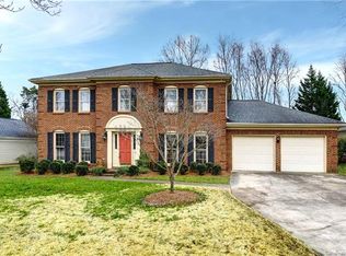 4638 Deanscroft Dr, Charlotte, NC 28226