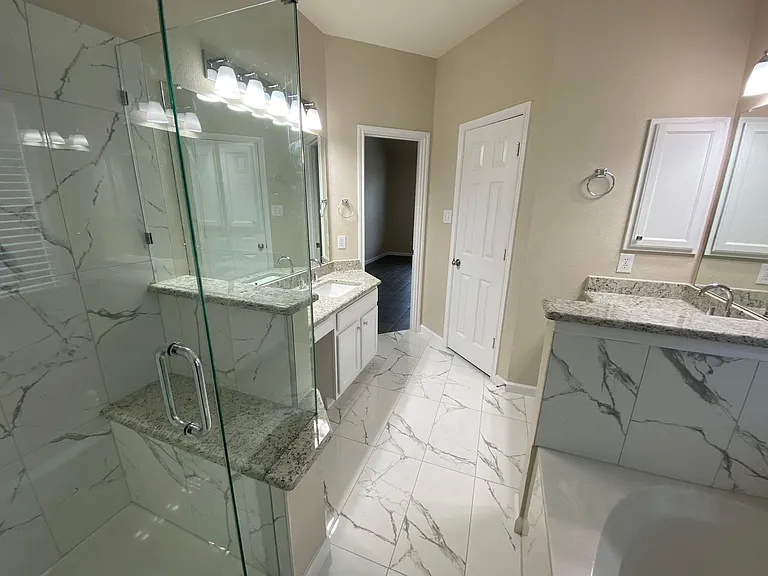 5668 Imperial Meadow Dr — Photo 21