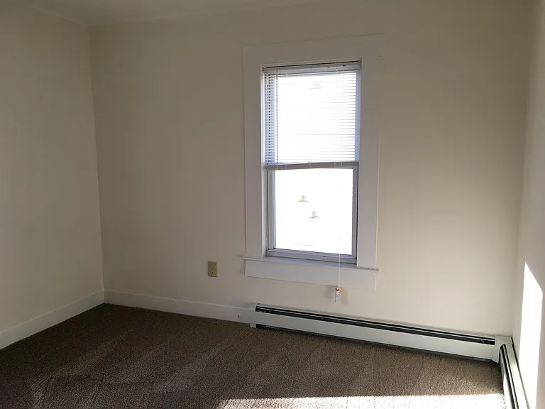 93 2nd St #3 — Photo 32
