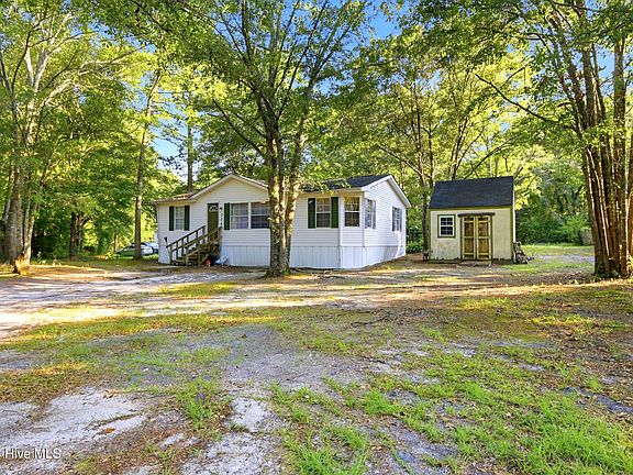 4th image of 224 Chapel Ridge Road