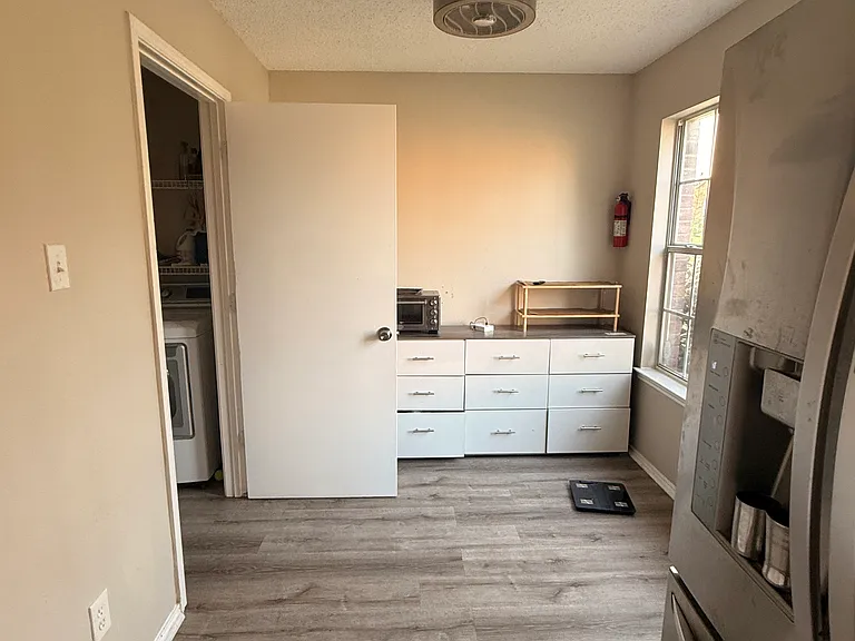 4329 Apple Dr — Photo 8