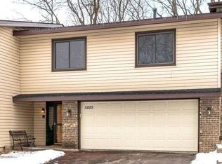 5885 Hyland Courts Dr, Bloomington, MN 55437