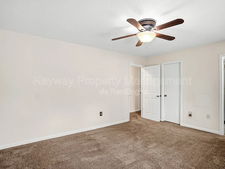 3420 Linderwood Dr — Photo 18