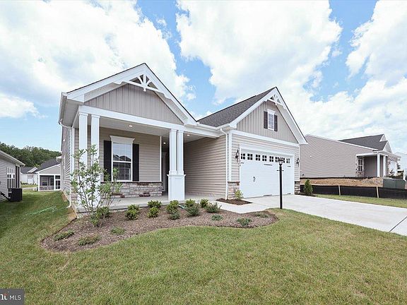 3rd image of 804 Four Seasons Dr Lot 373