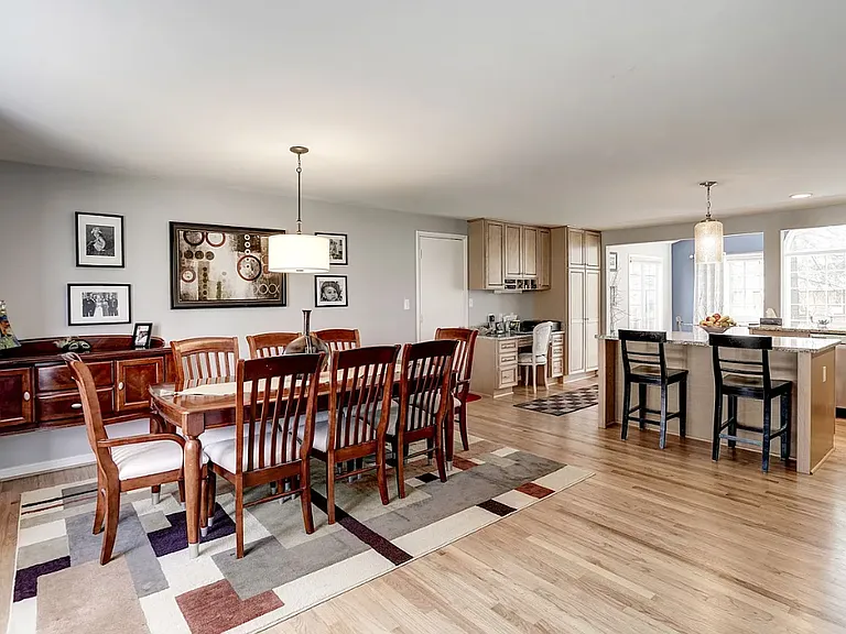 8116 Irwell Ct — Photo 15
