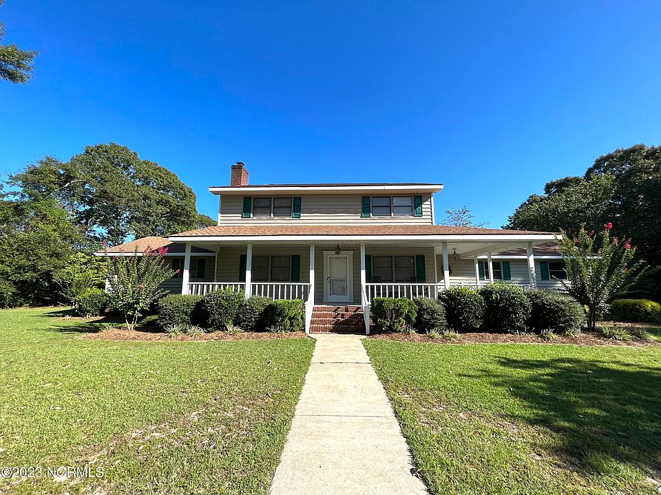 1st image of 104 Walker Street