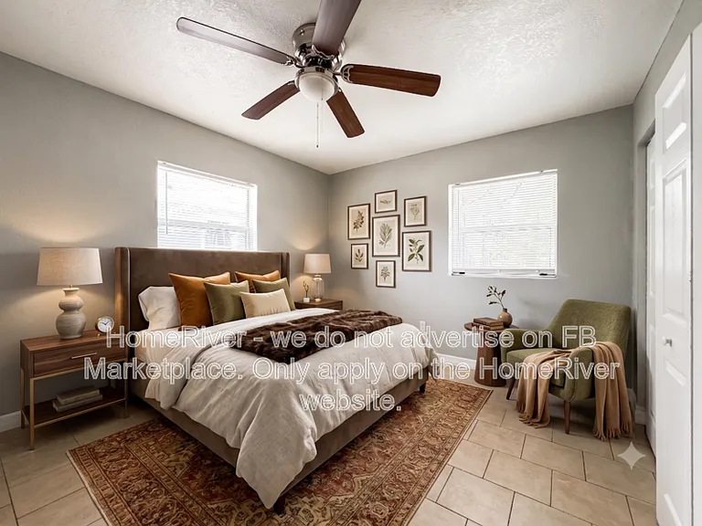 705 W 9th St — Photo 3