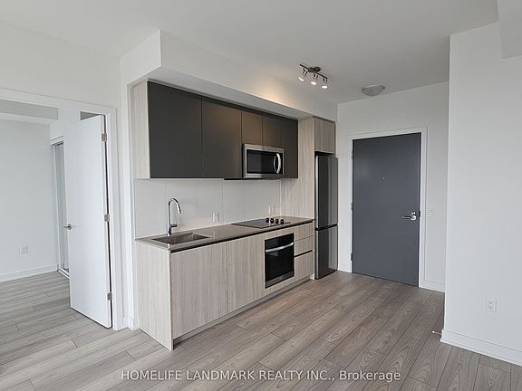 5th image of 5858 Yonge St #3225