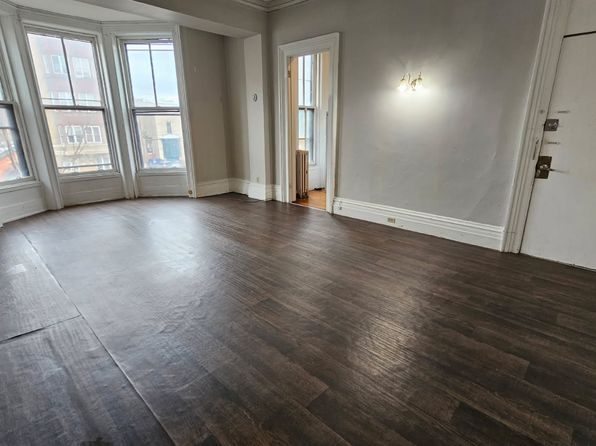 325 State St APT 2R