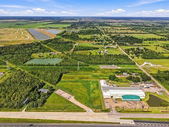 3rd image of 35 Green Valley