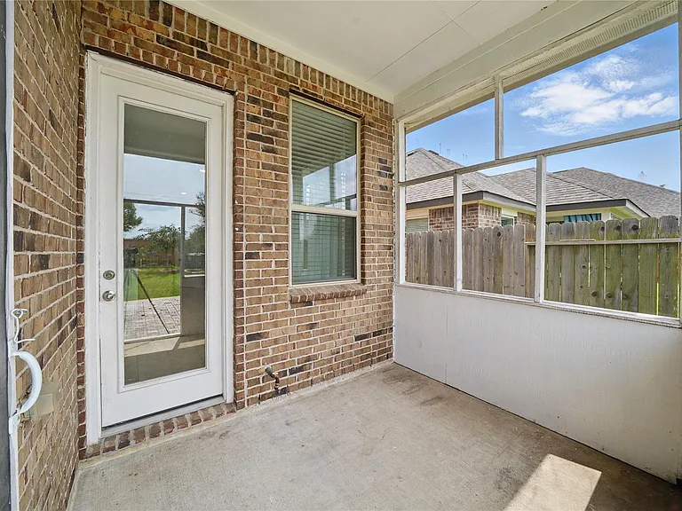 3902 Palmer Meadow Ct — Photo 39
