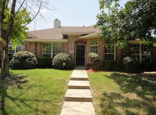 1517 Warwick Dr, Lancaster, TX 75134