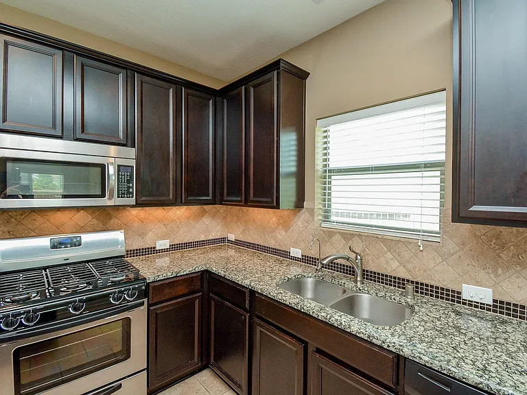 26406 Harmony Mill Ct — Photo 15
