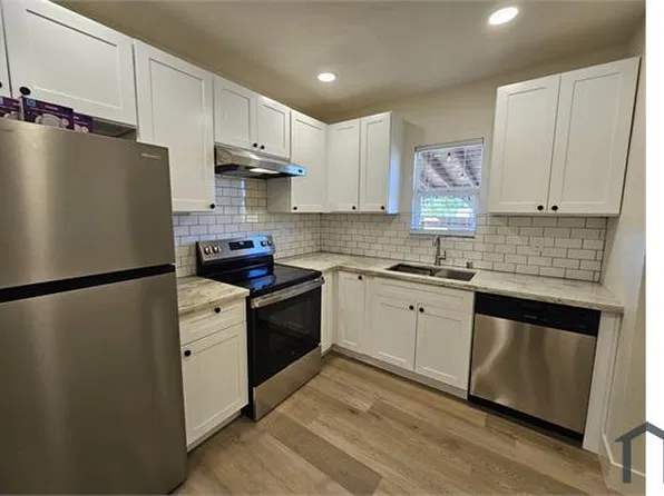 202 E 2nd Ave, Mesa, AZ 85210