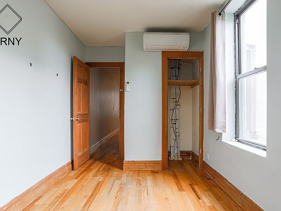 5th image of 728 Franklin Ave Suite 2A